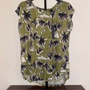 NWT Tahari Womens Blouse 100% Linen Palm Tree Floral Size Large